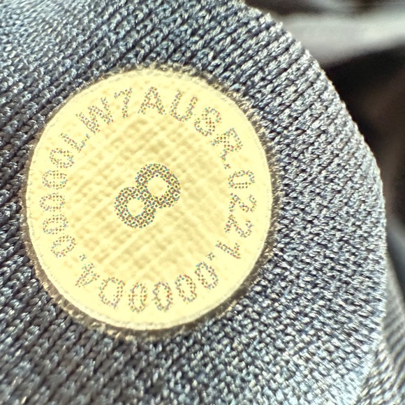 Lululemon Shorts Hotty Hot II 2.5" Navy Athletic Gym (Second Release) Size 8 - Picture 7 of 10